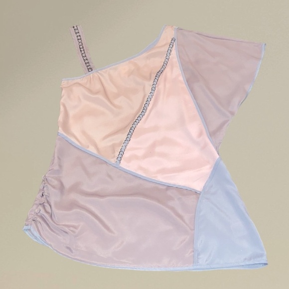 Anthropologie LuPruia One Shoulder Blouse Silver Chain Detail Muted Rose Size M - Picture 11 of 11